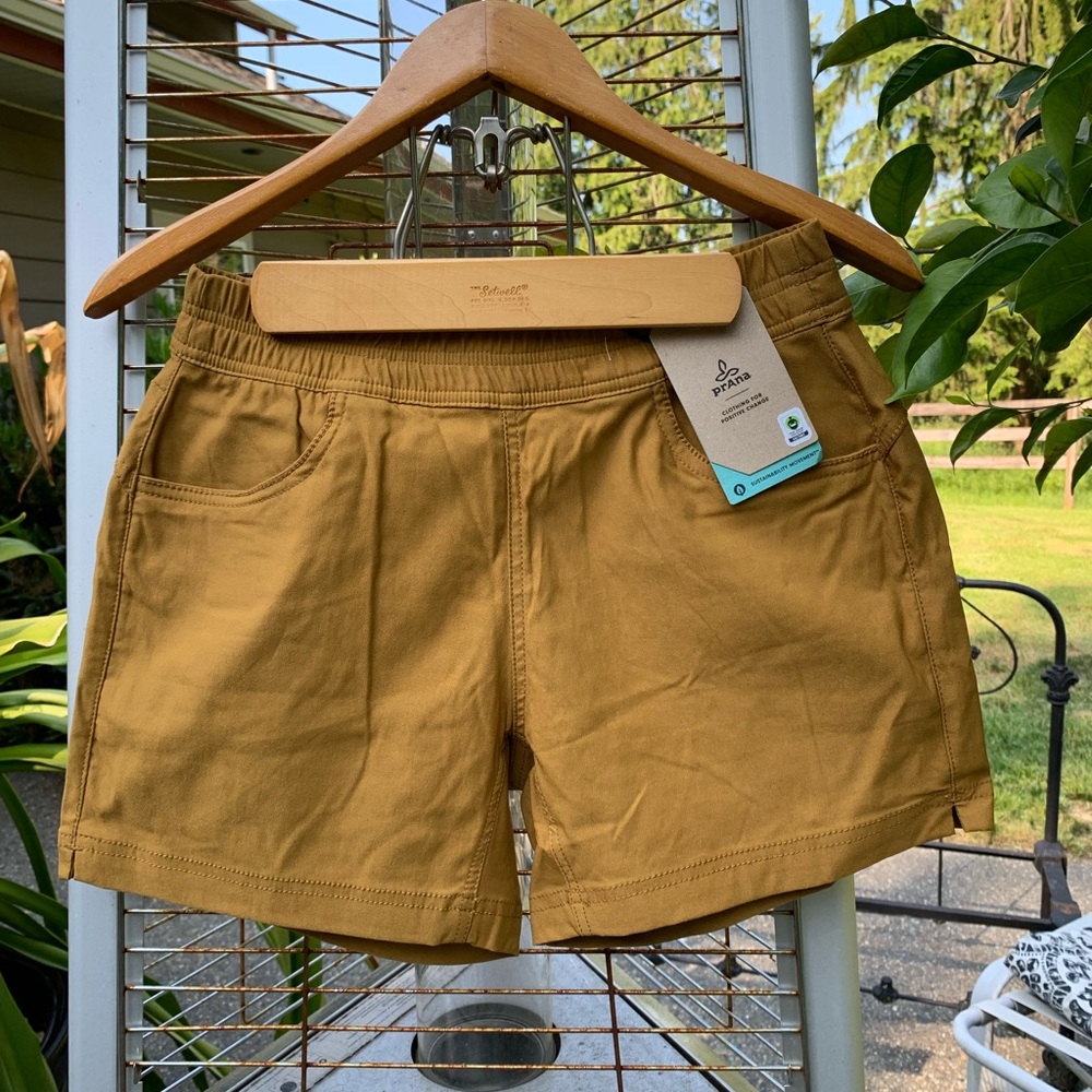Prana Tan Cargo Shorts Relaxed Fit Lightweight